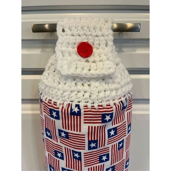 Crochet Top Kitchen Towel- American Flags - Picture 2 of 2